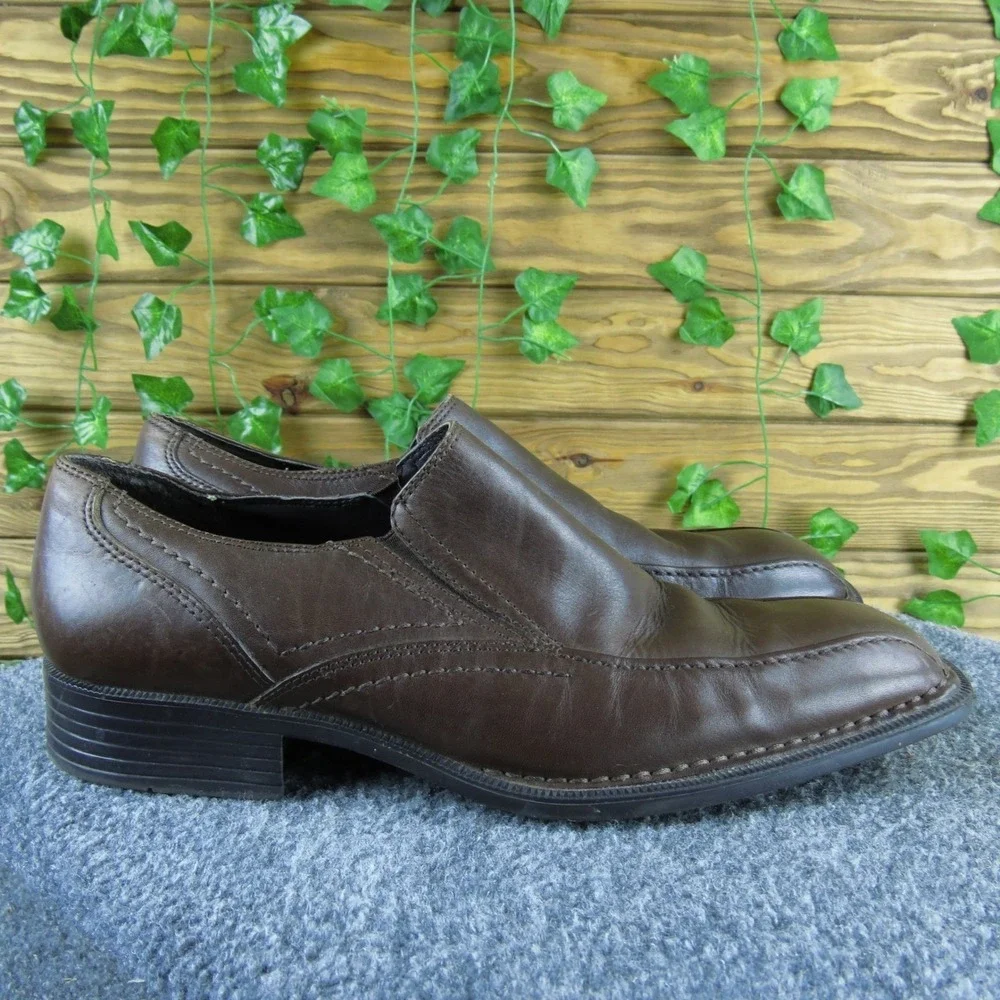 Rockport these slip